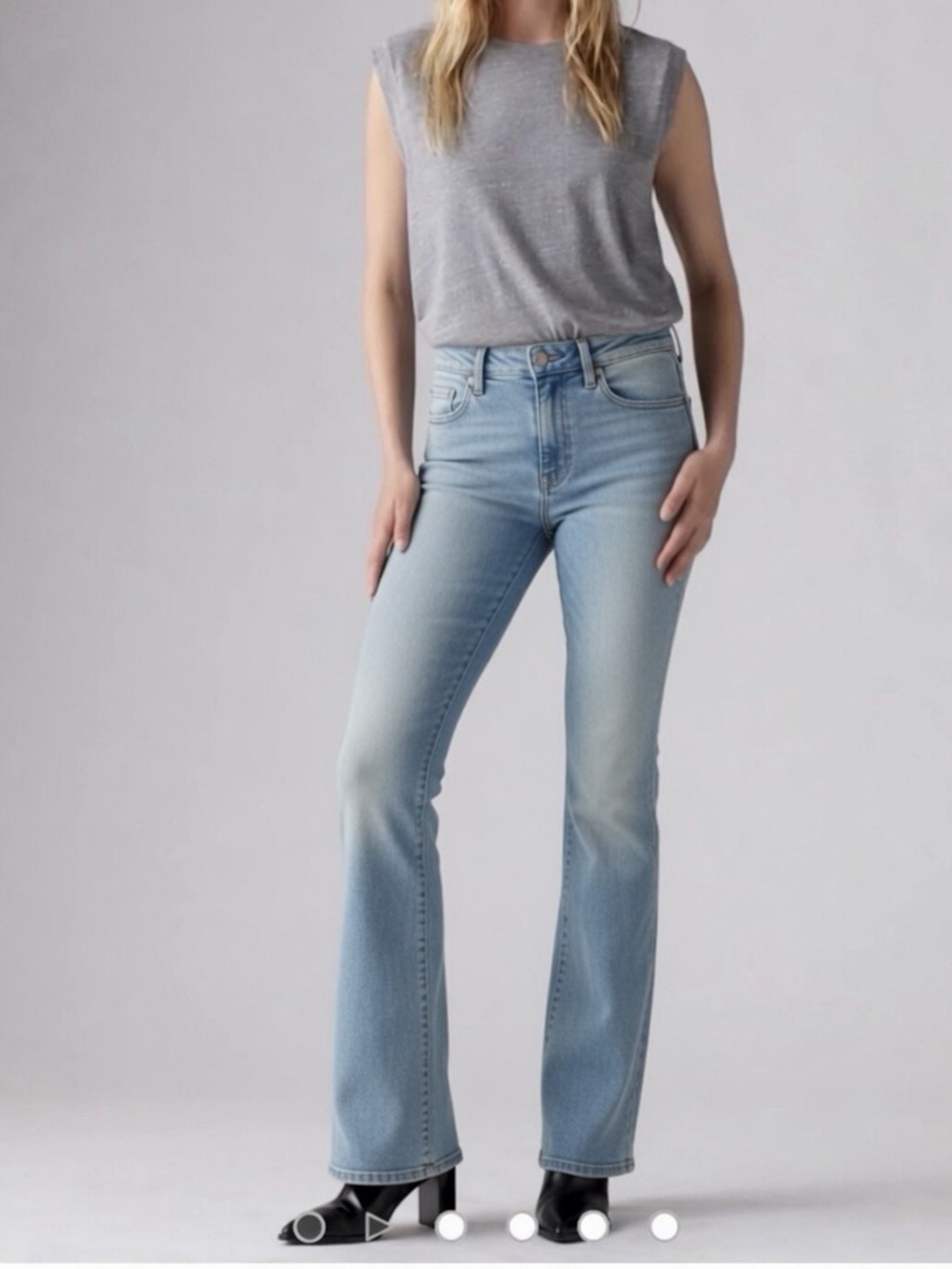 Levi's 70s High Flare Jeans — Light Blue